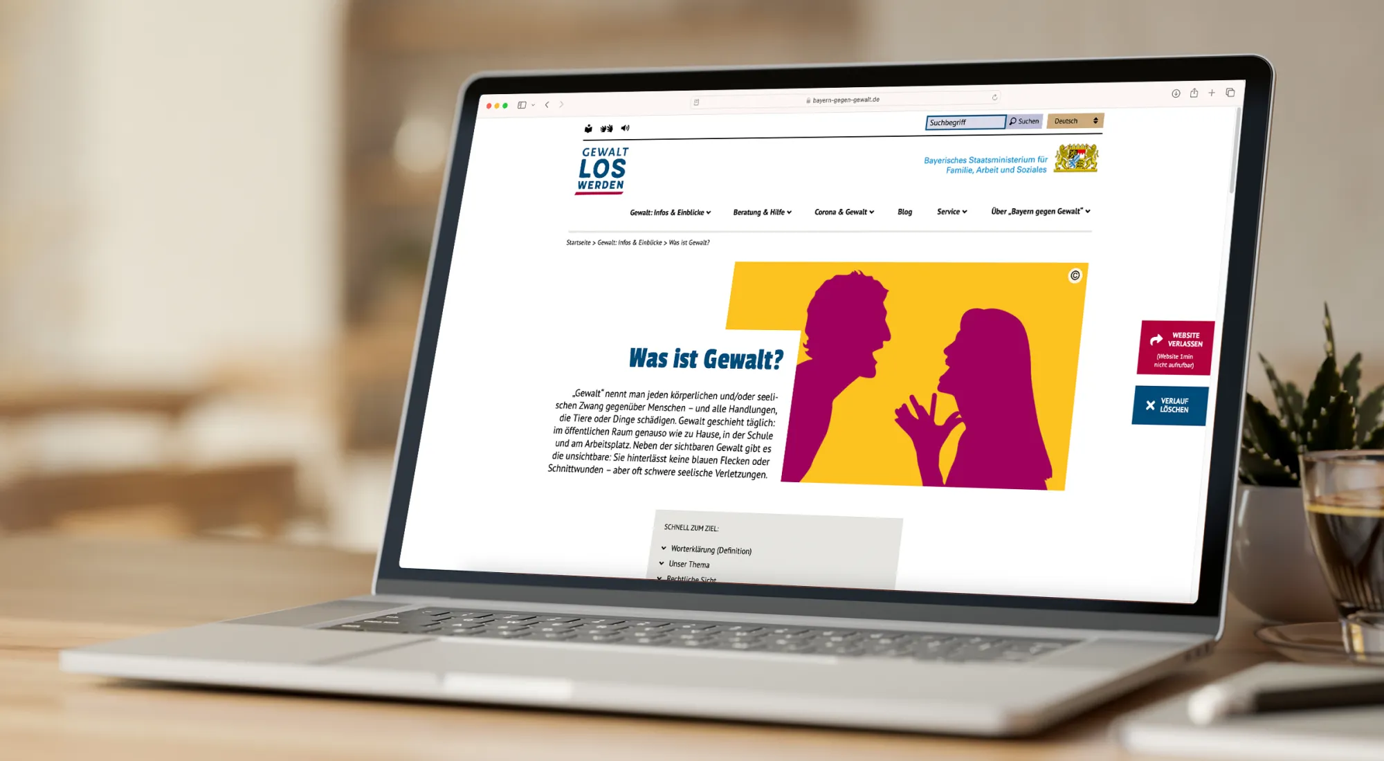 Ein Laptop, die Seite des Anti-Gewalt-Portals ist darauf geöffnet.