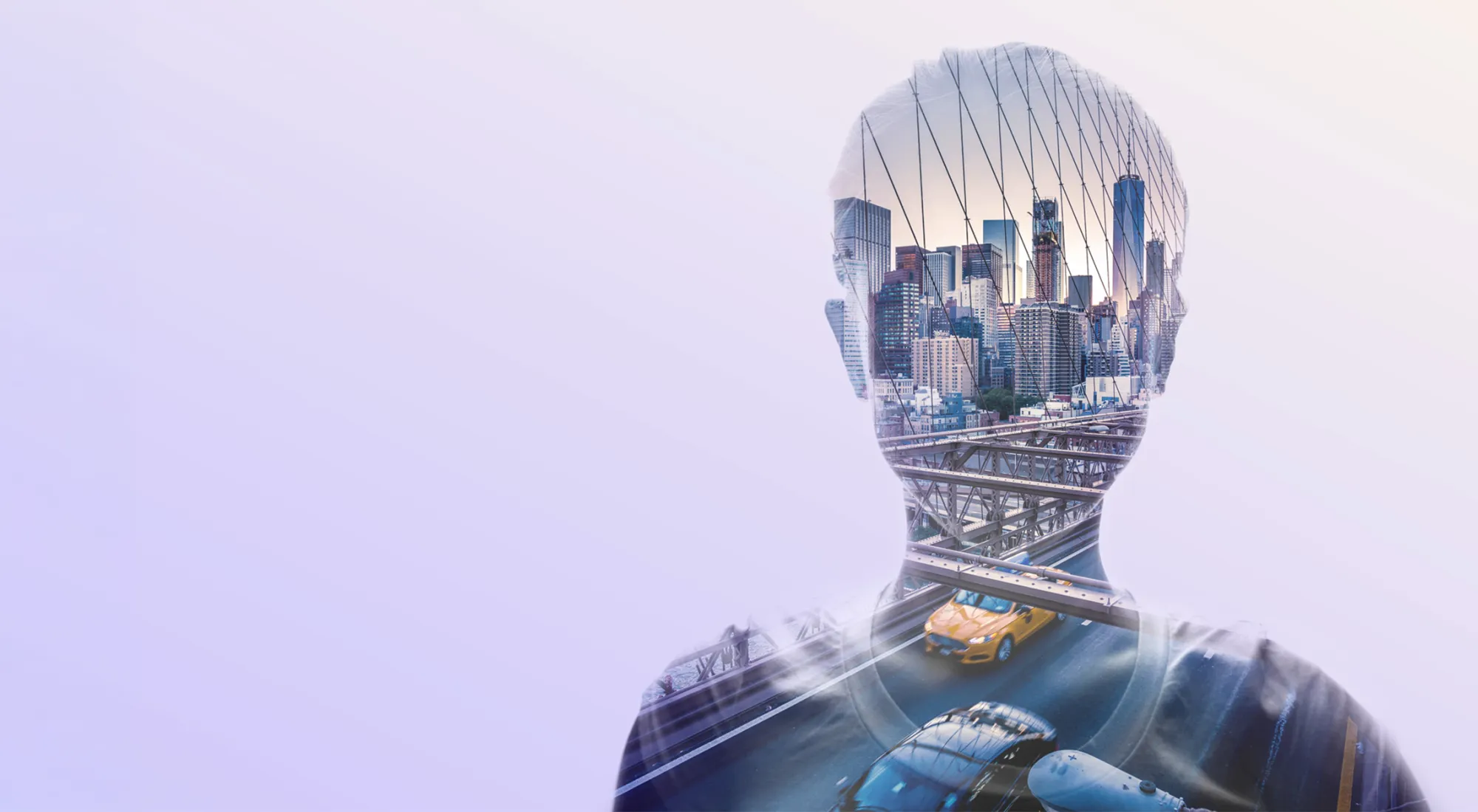 Doppelbelichtung einer Frau und einer Großstadt mit Skyline und Autos